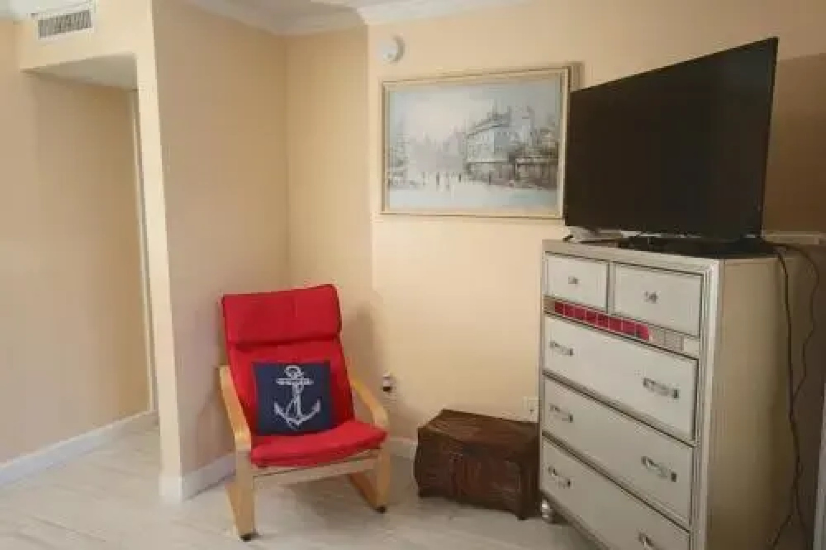 1/1 bed&bath condos 5 min drive to Siesta