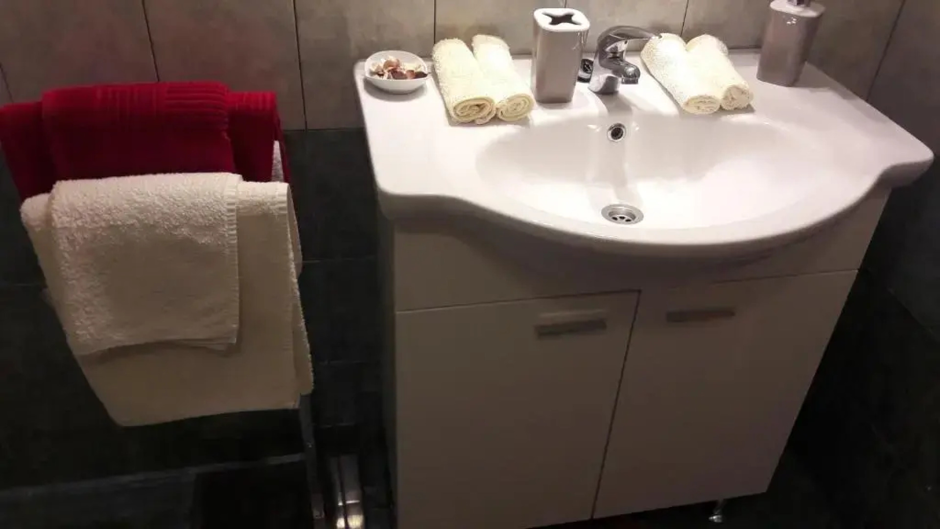 Apartments And Rooms Lorena 236