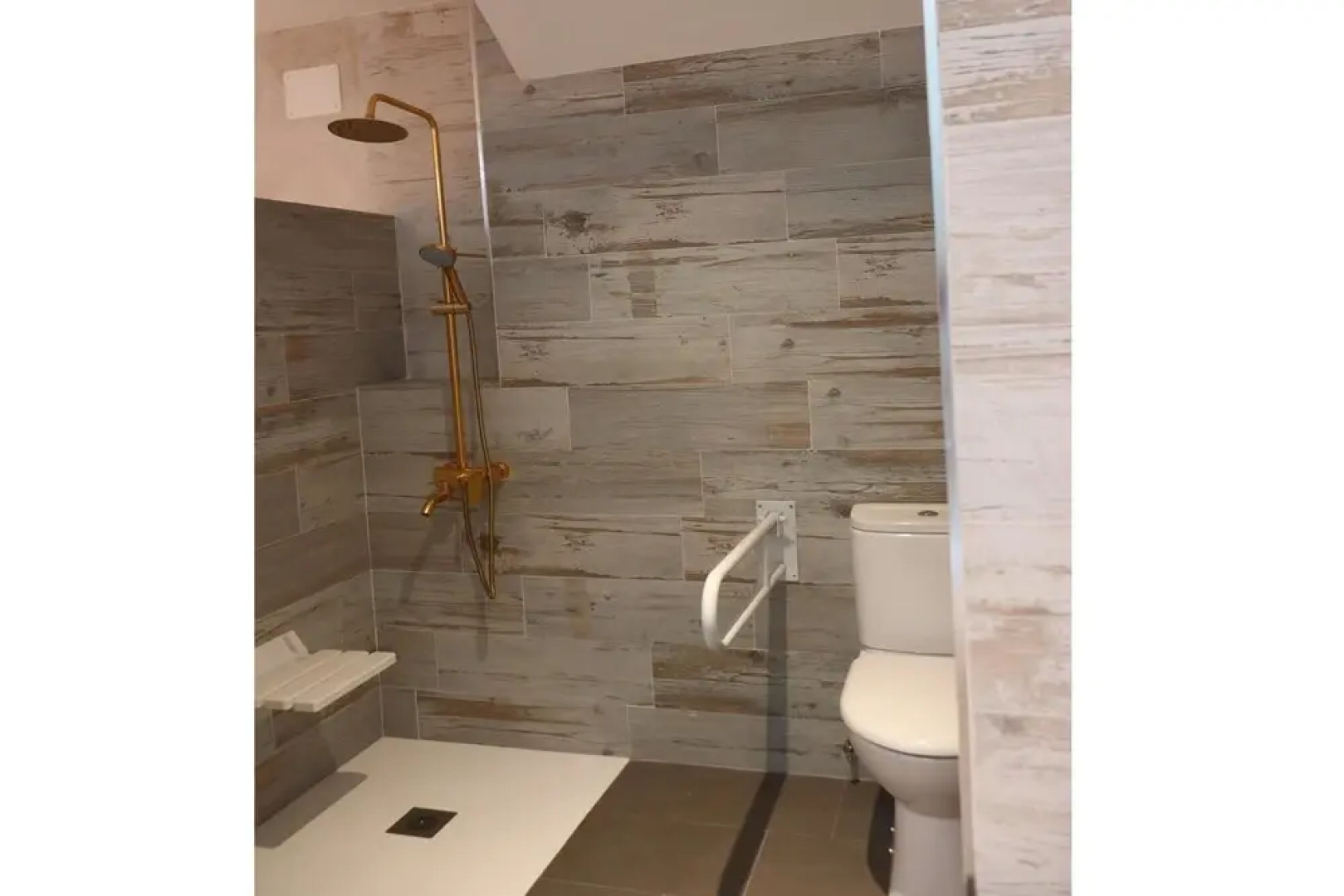 Apartamentos turísticos Desiree