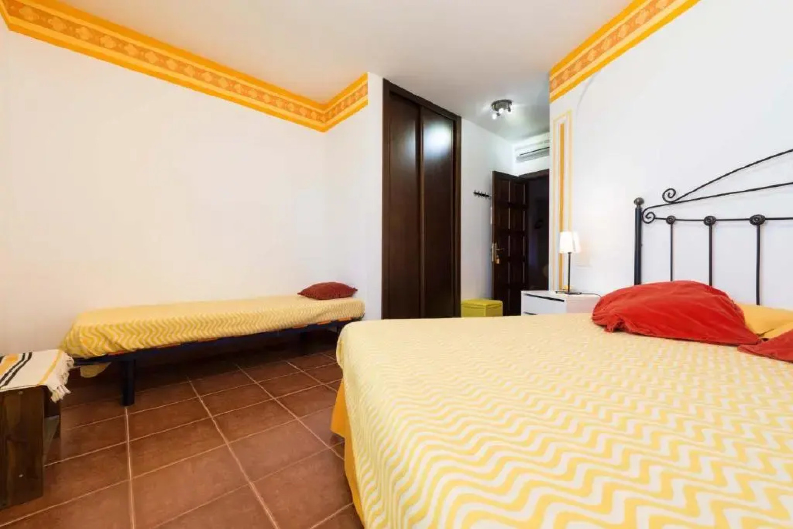 El Descanso de los Lares