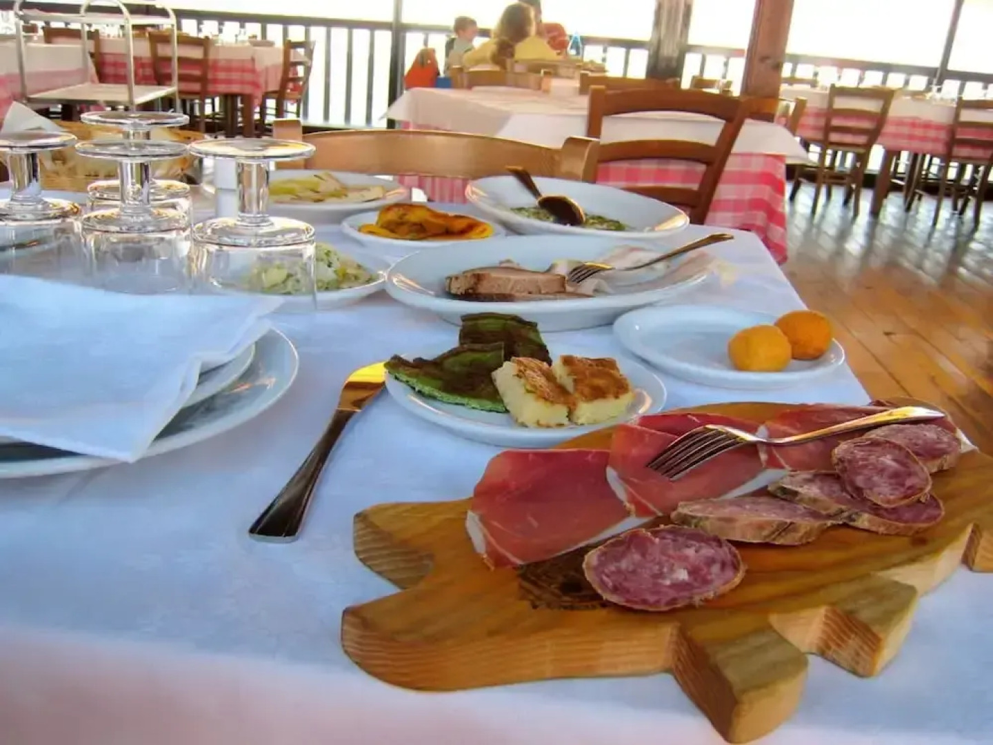 Belvilla by OYO Montebello Mono C