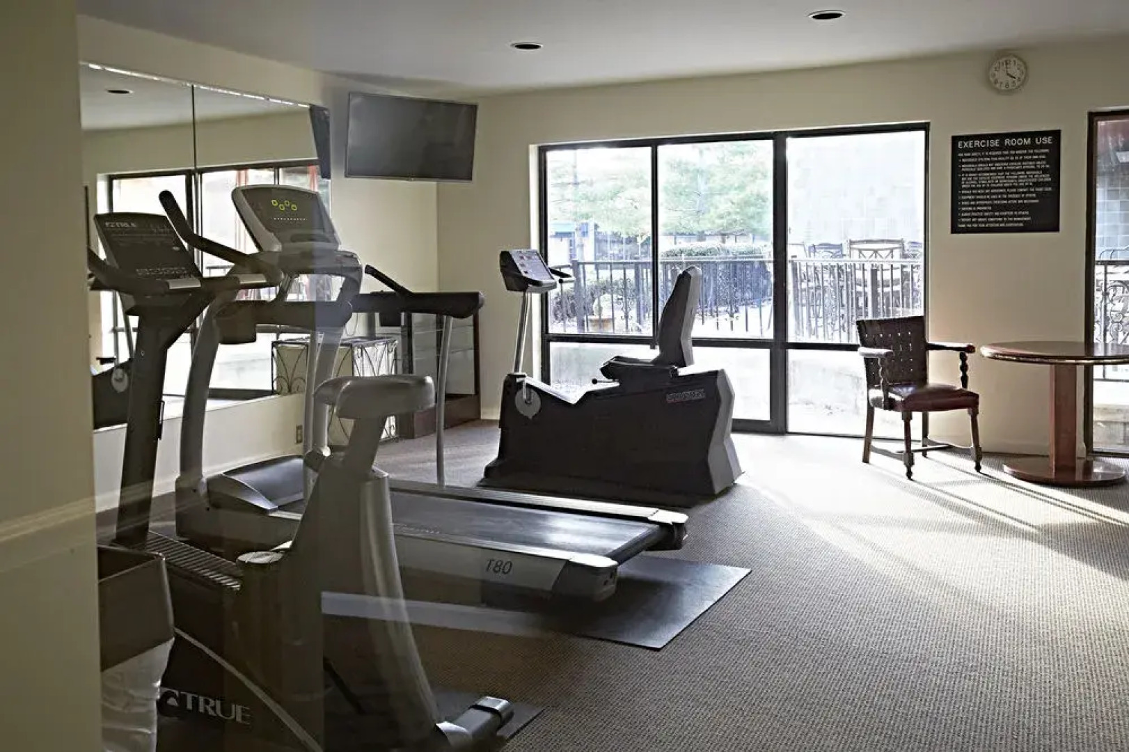 Don Hall's Guesthouse