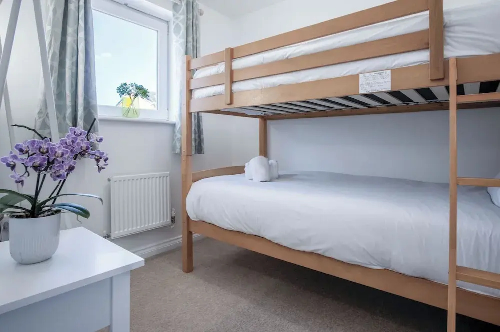 Swn Y Mor - 4 Bedroom - Llanelli