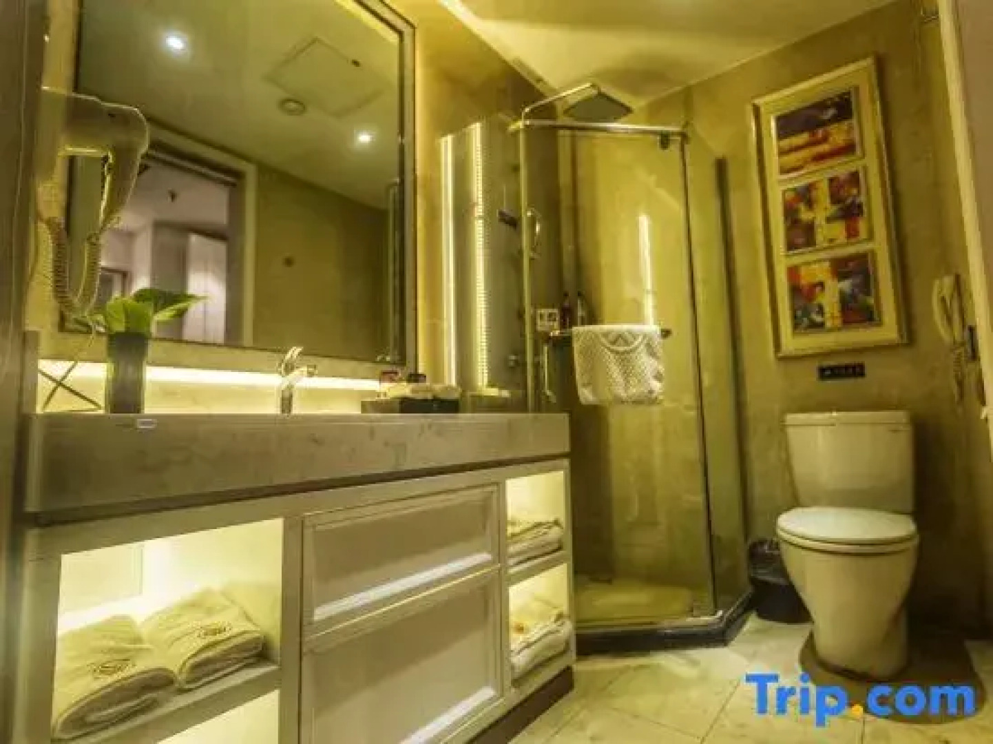 Rongxin International Hotel