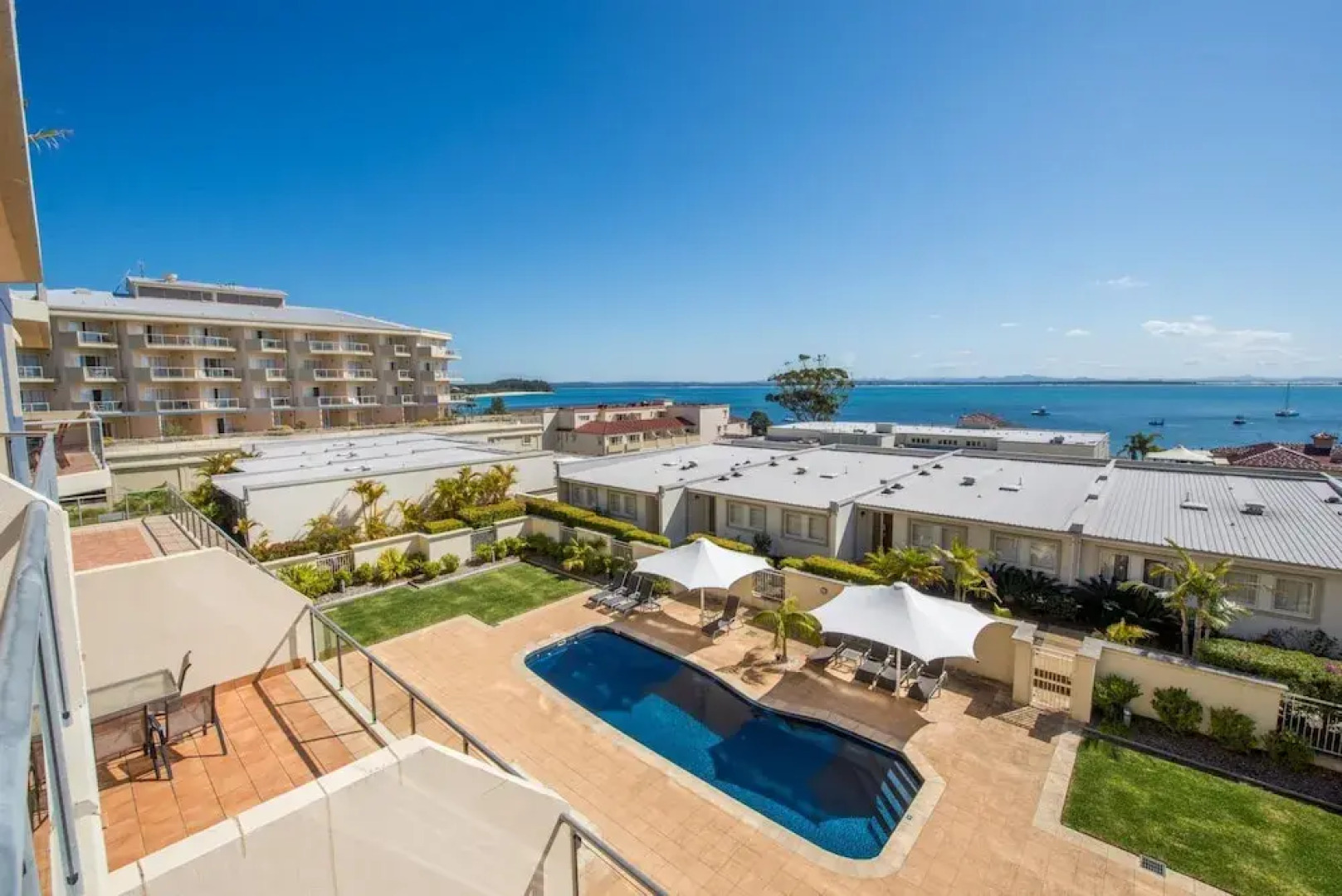 Breakwater 204 - Shoal Bay