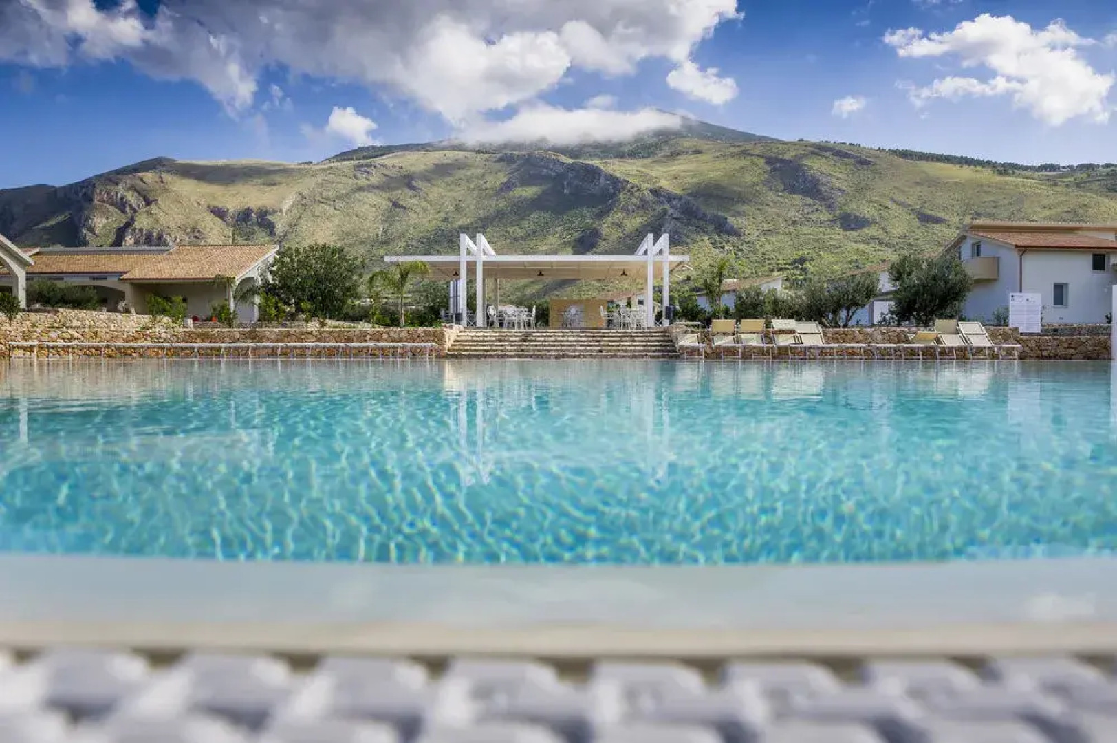 Villa Borgo Aranci Resort