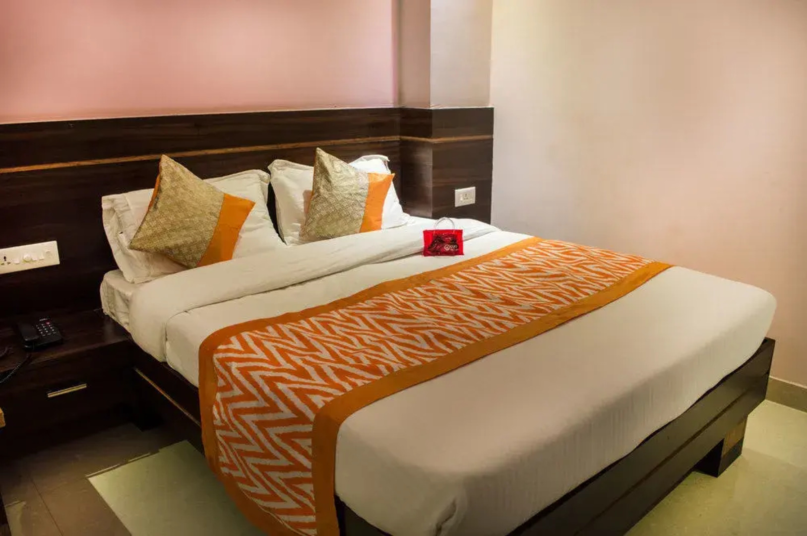 Treebo Royal Sun Palace MP Nagar Zone 2