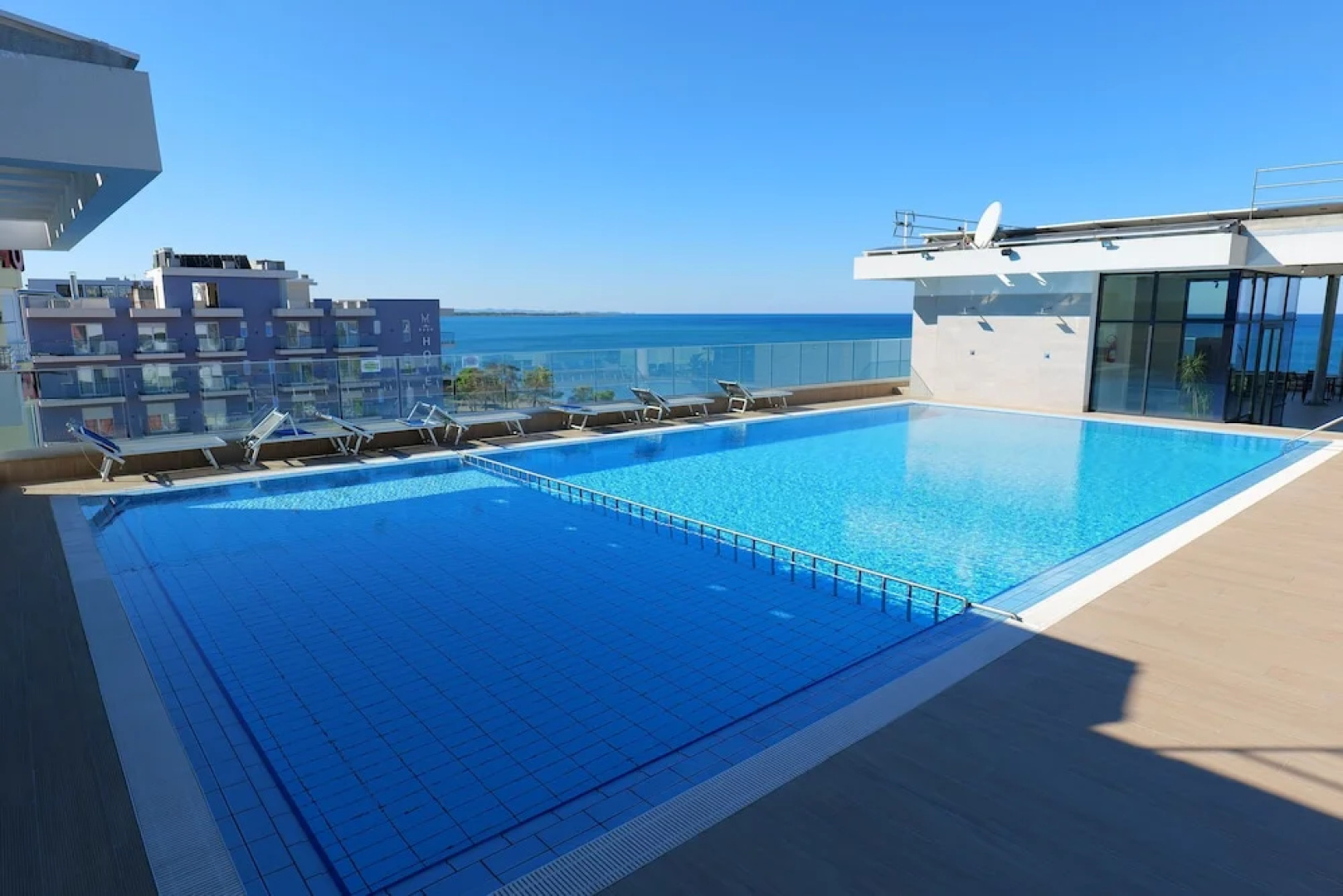 Hotel Triumf Shengjin