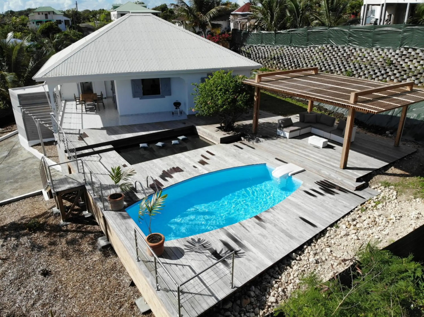 Villa Thomana, piscine, vue mer et plage à 100 m !
