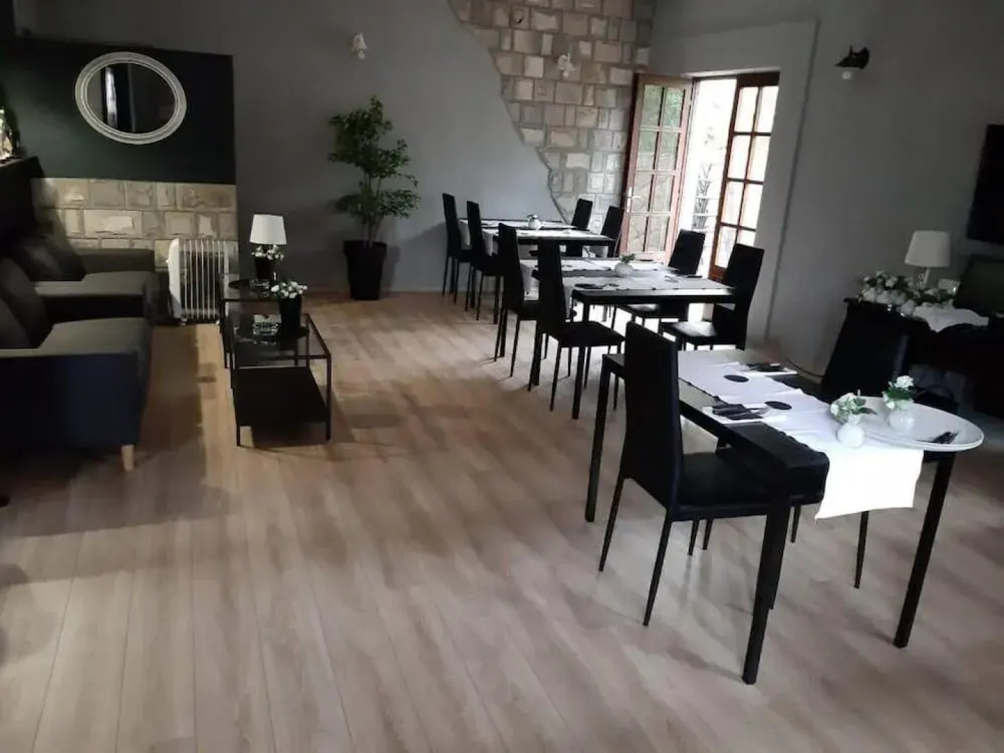 Mediteran Hvar Rooms