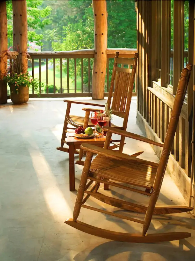 The Esmeralda Inn and Restaurant