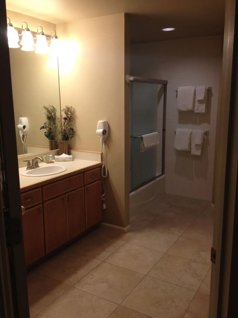 Mount Bachelor Village Resort