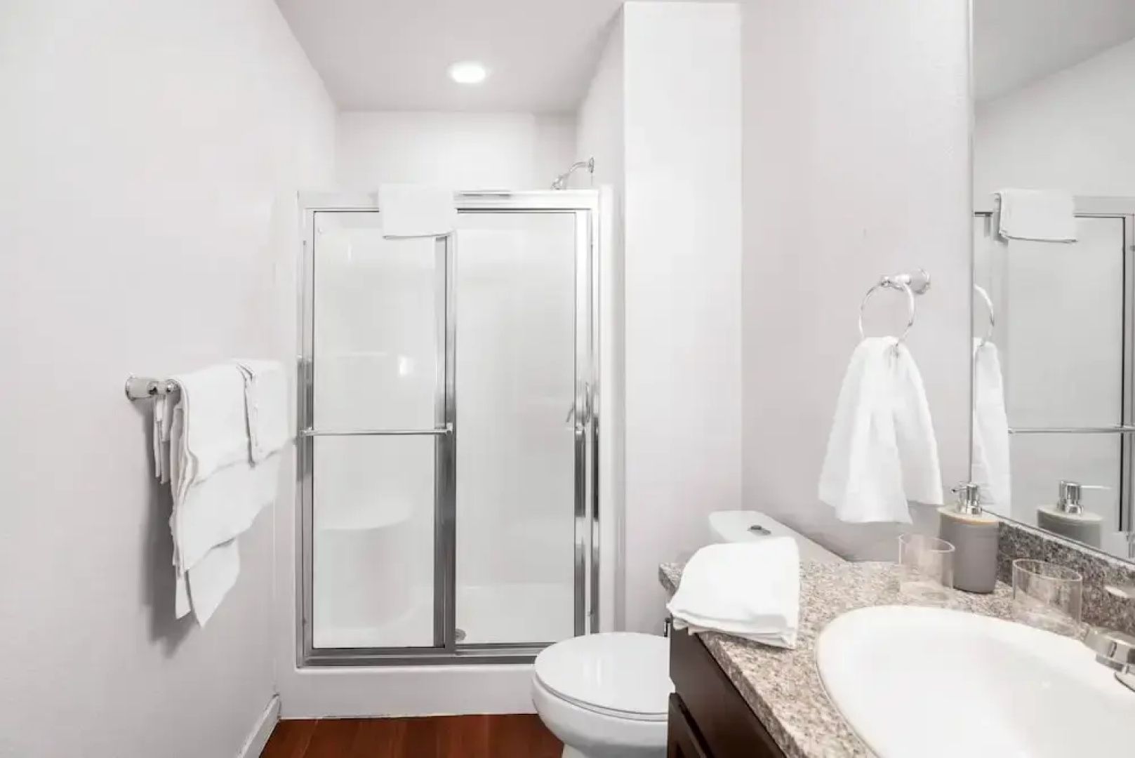 Fully Furnished 2bdrm Apt Near UNC