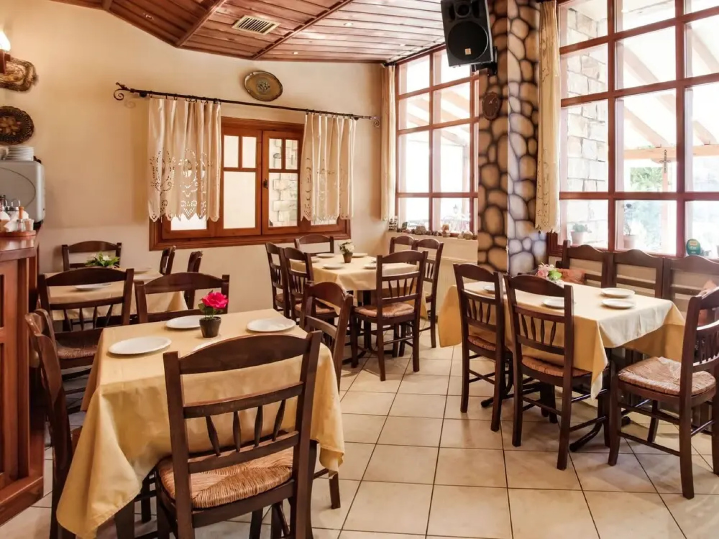 Homely Holiday Home in Stournareika With Terrace