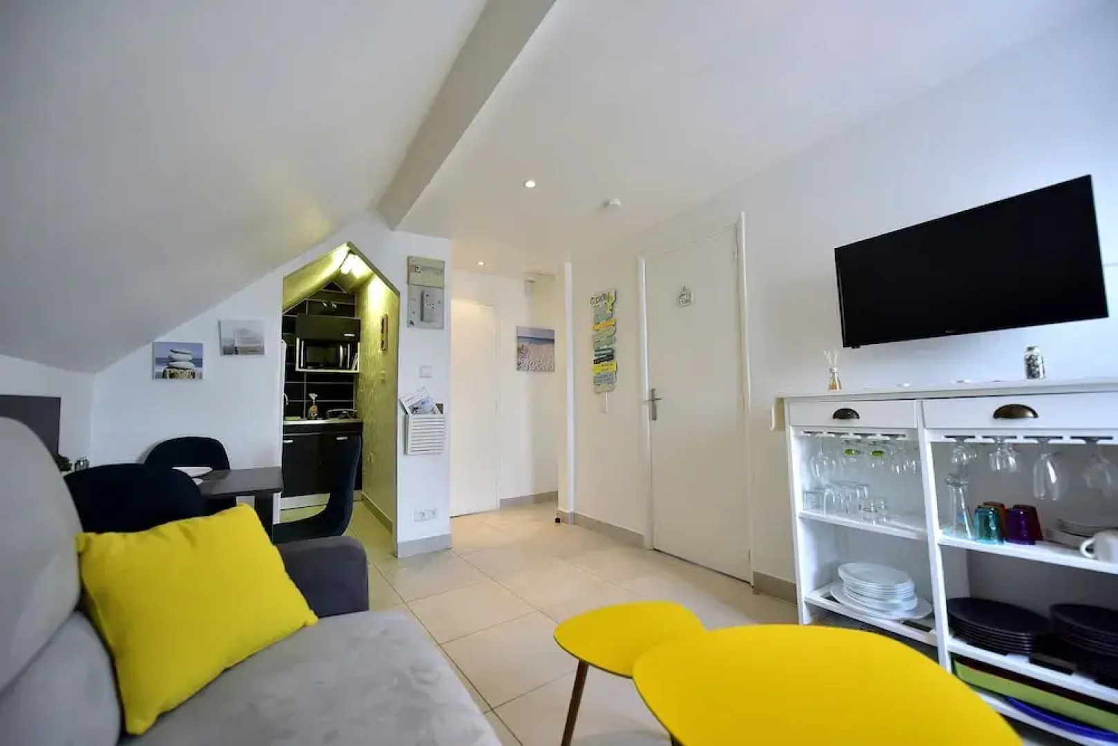 Etablissement Pieds Dans L'Eau