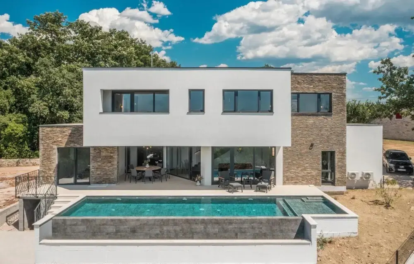 Beautiful Home in Buje With Private Swimming Pool, 4 Bedrooms and Sauna