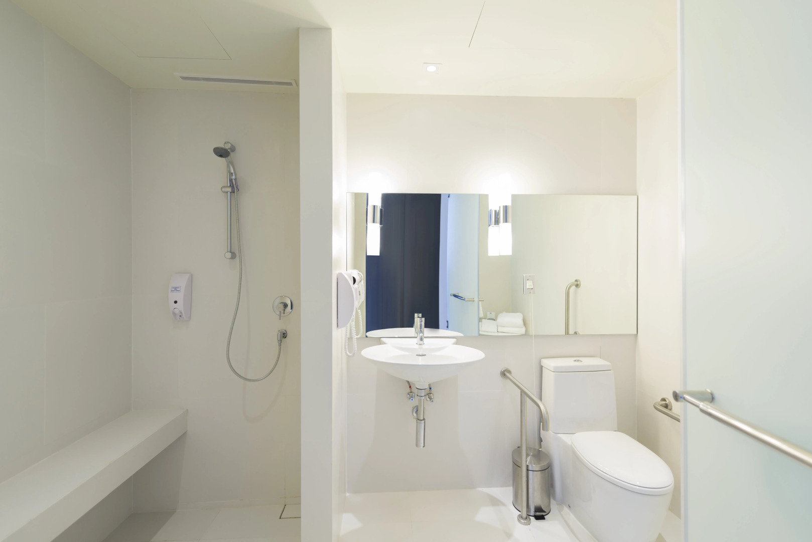 Holiday Inn Express Bangkok Siam by IHG