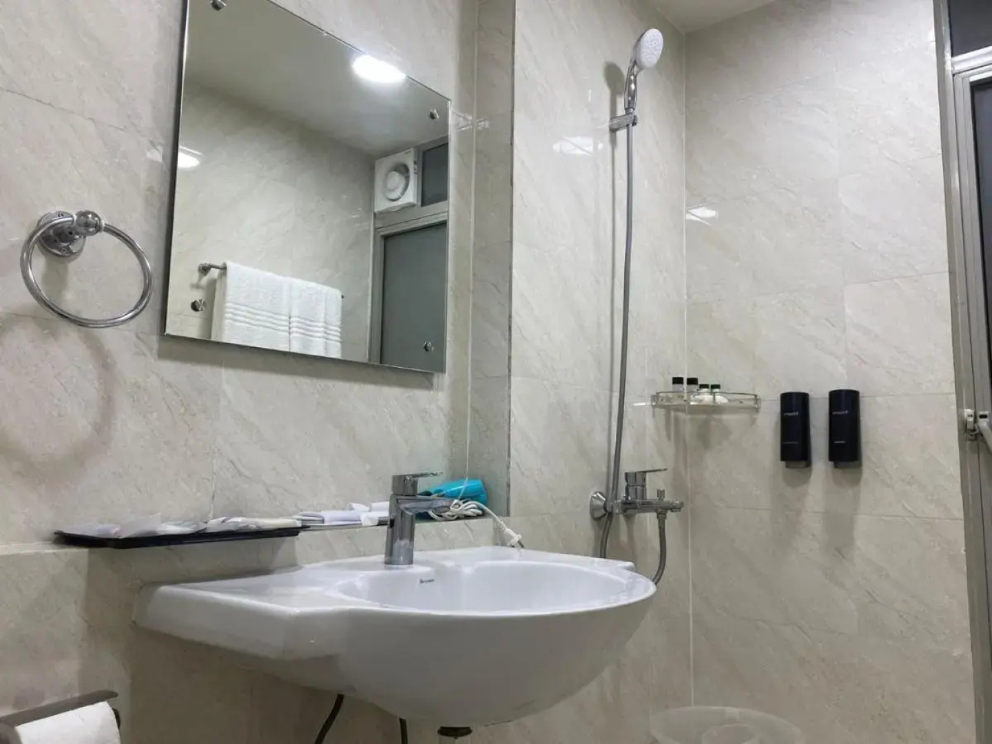 Apartel by Aarin - Oragadam