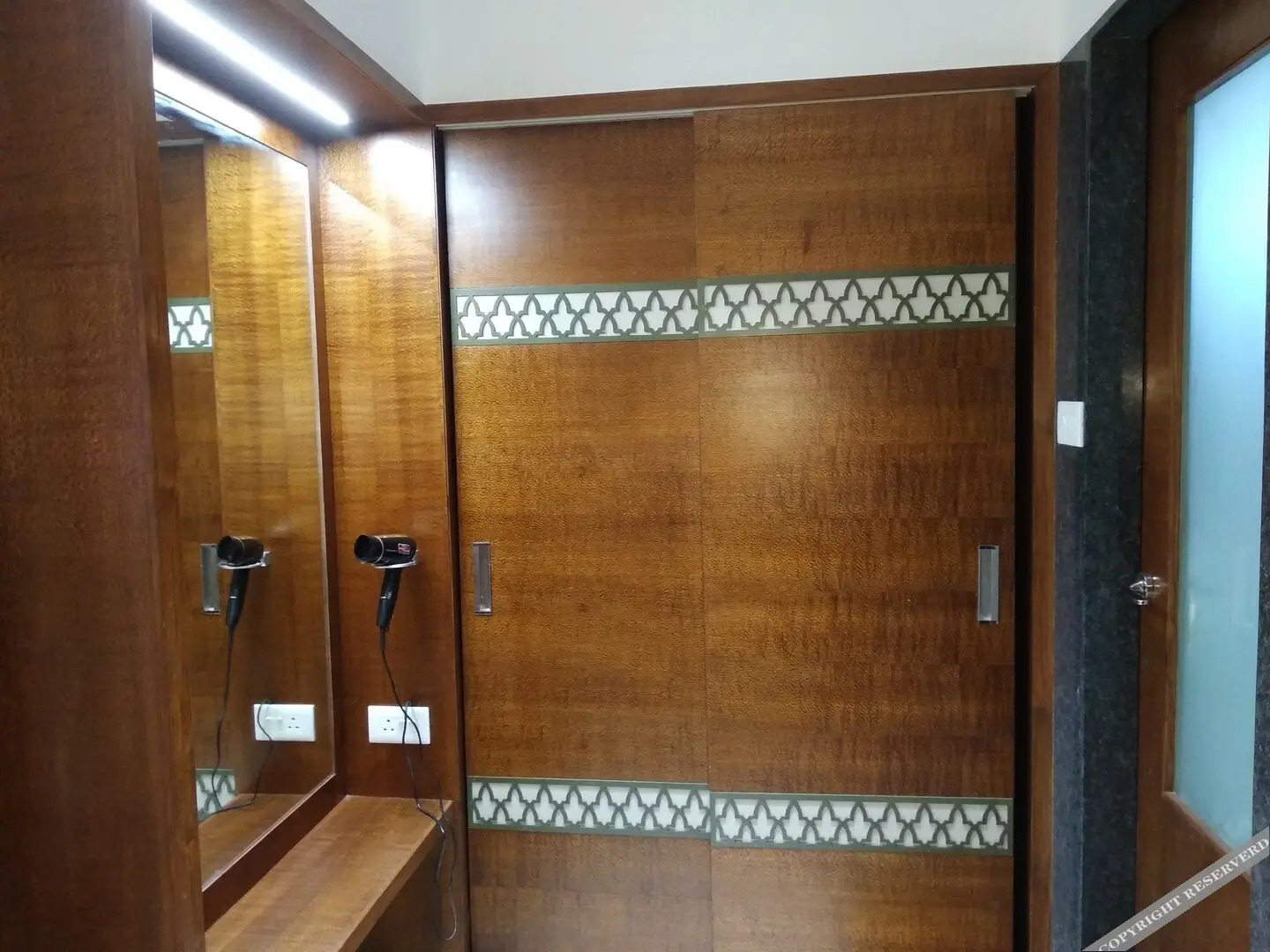 Lumbinis Grand Hotel