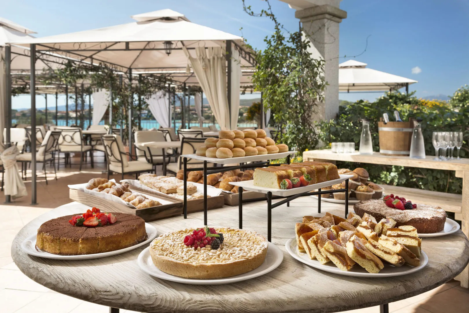 Gabbiano Azzurro Hotel & Suites