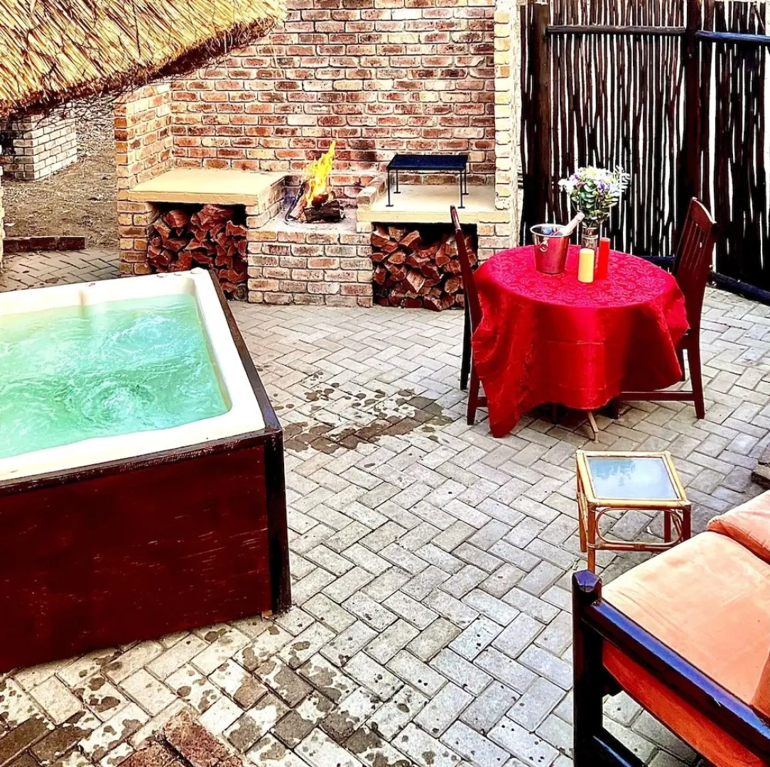 Manzini Swazi King Chalets