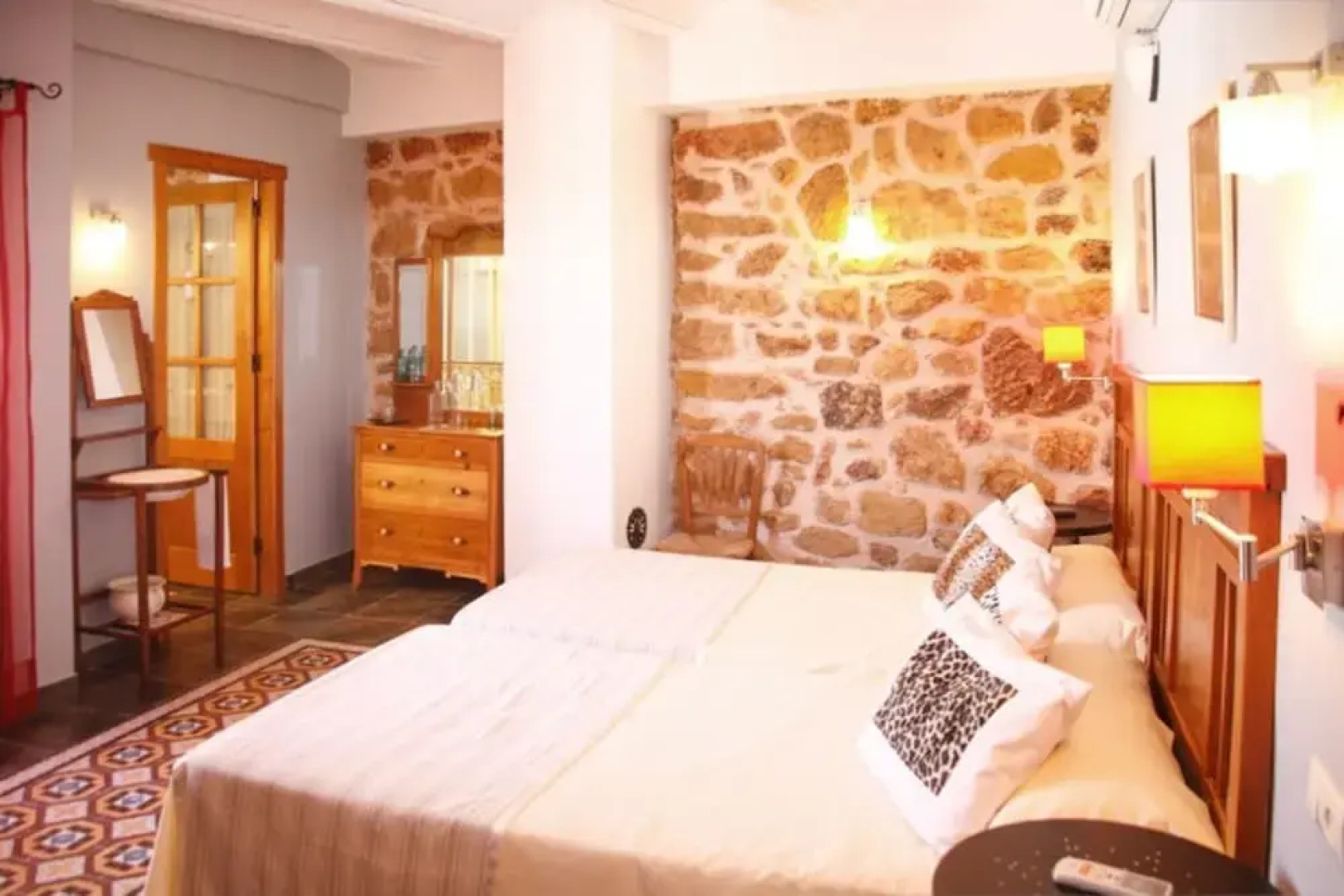 House With 2 Bedrooms in Chiclana de Segura, With Wonderful Mountain V