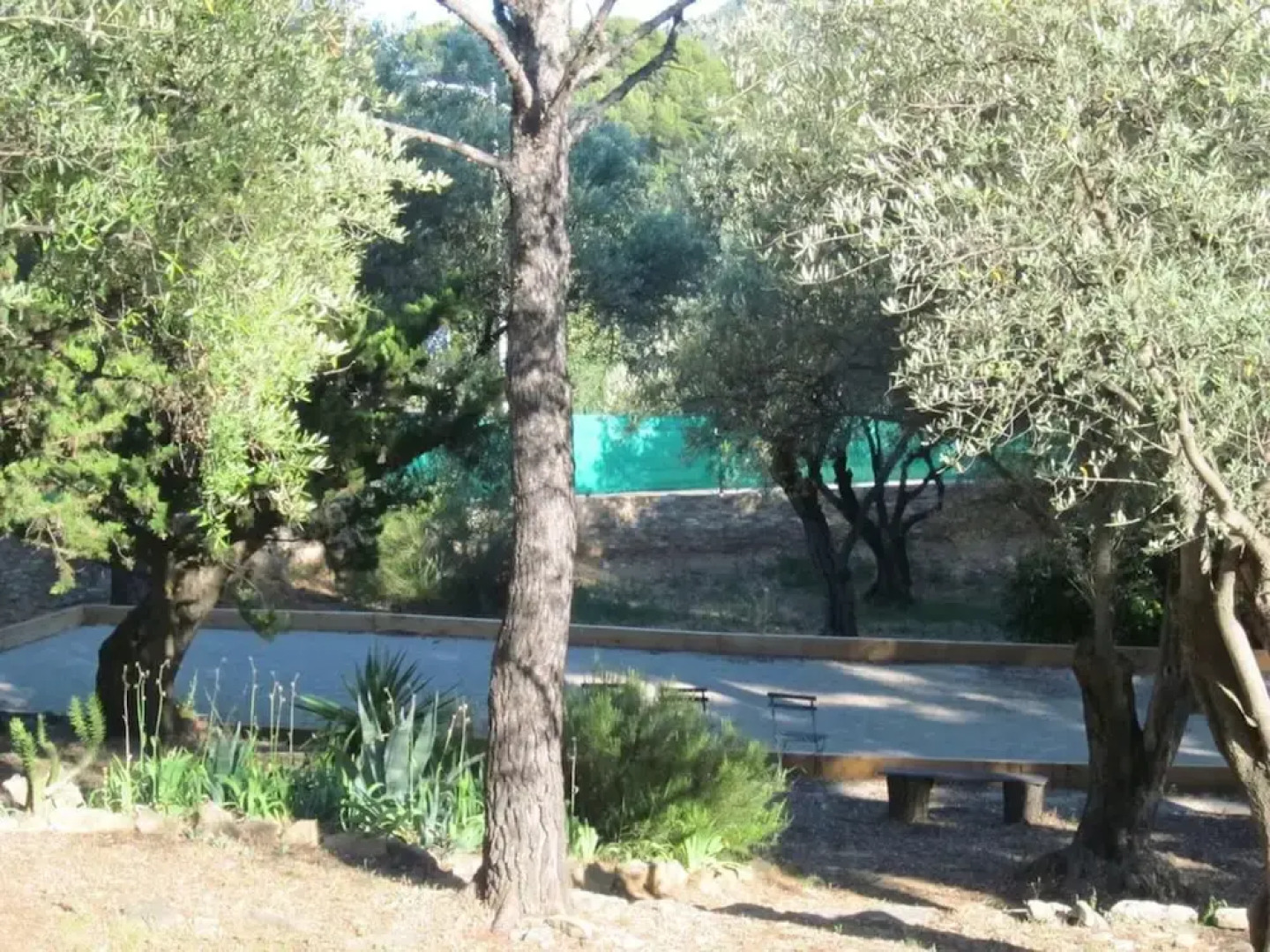 Apartment With one Bedroom in Saint-cyr-sur-mer, With Enclosed Garden