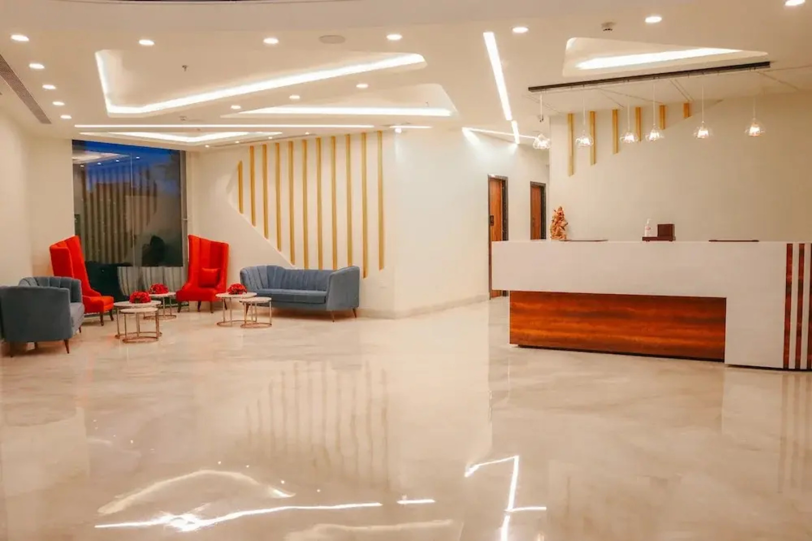 Playotel Premier Guna