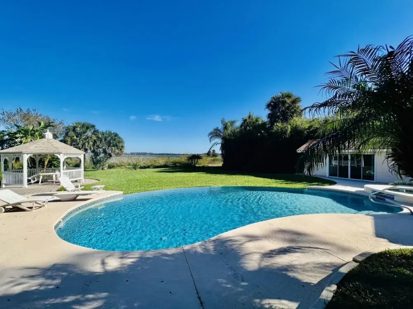 Swiss 02 - Lake Sumner