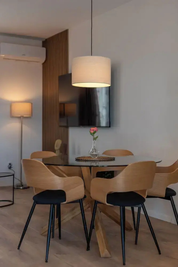 Villa Eight by Villa Kuzmanic