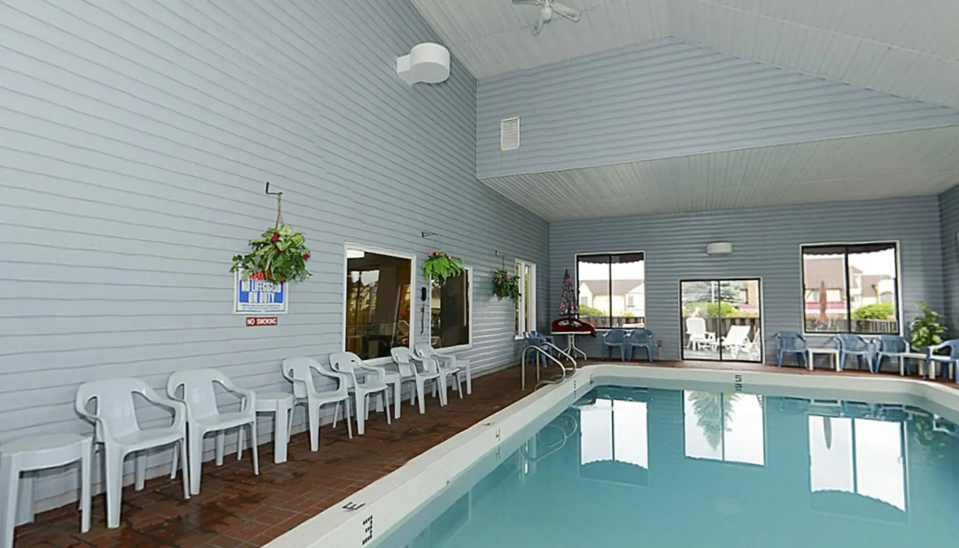 Americas Best Value Inn St. Ignace