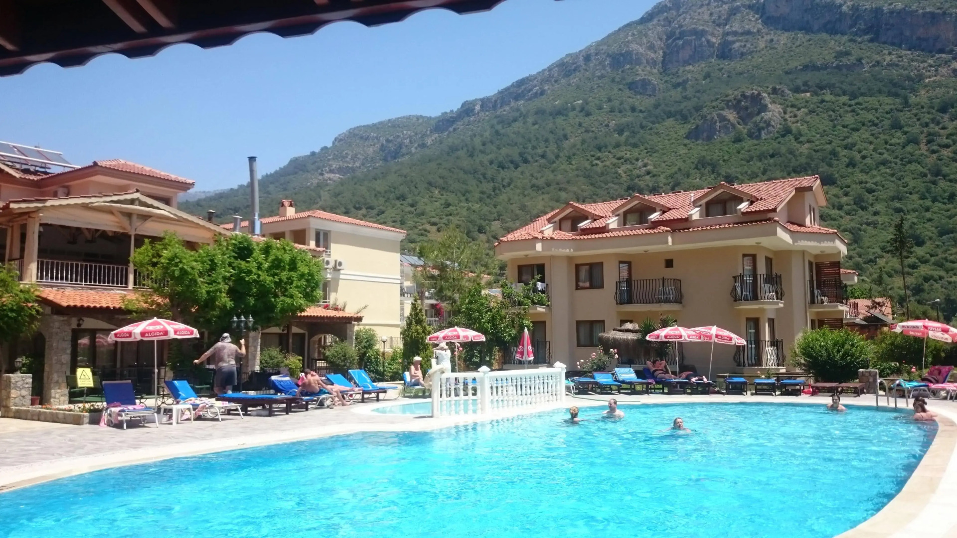 Ata Lagoon Beach Hotel