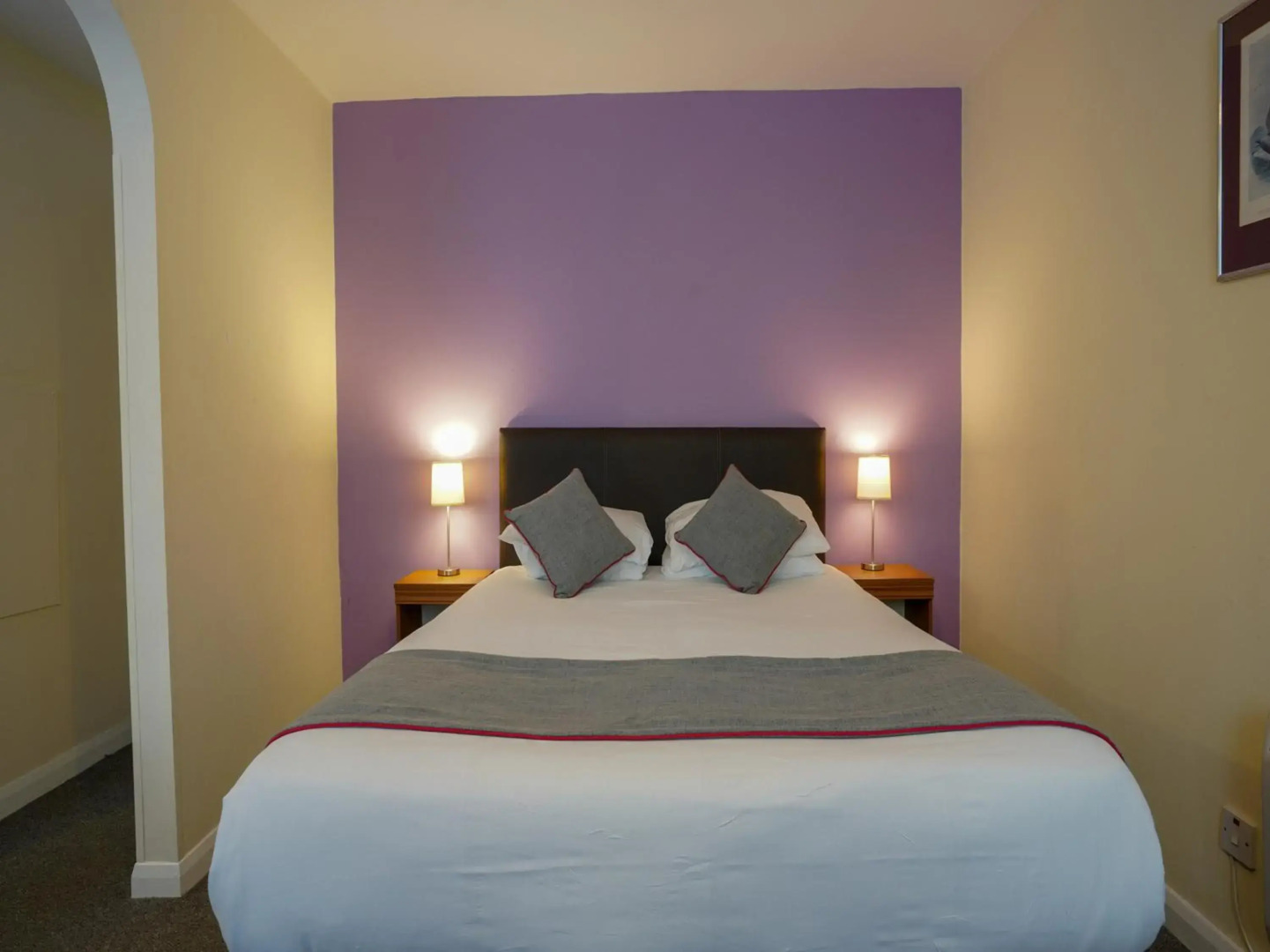 OYO Shanklin Beach Hotel