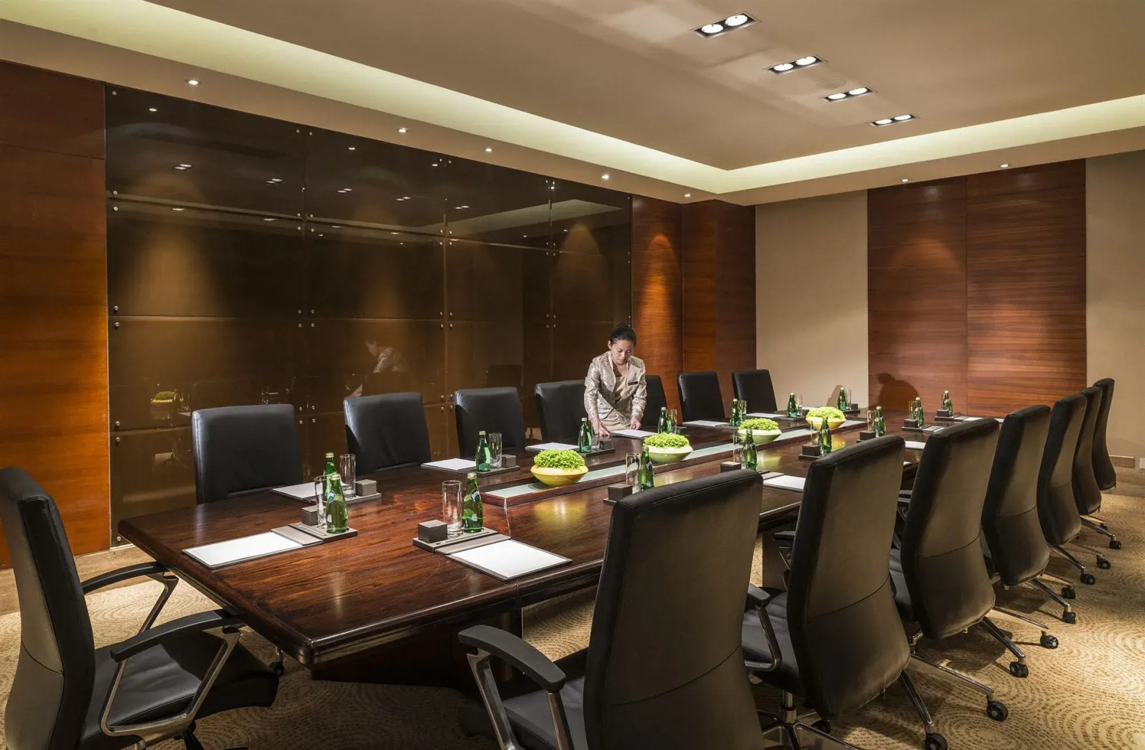 InterContinental Heilong Lake by IHG