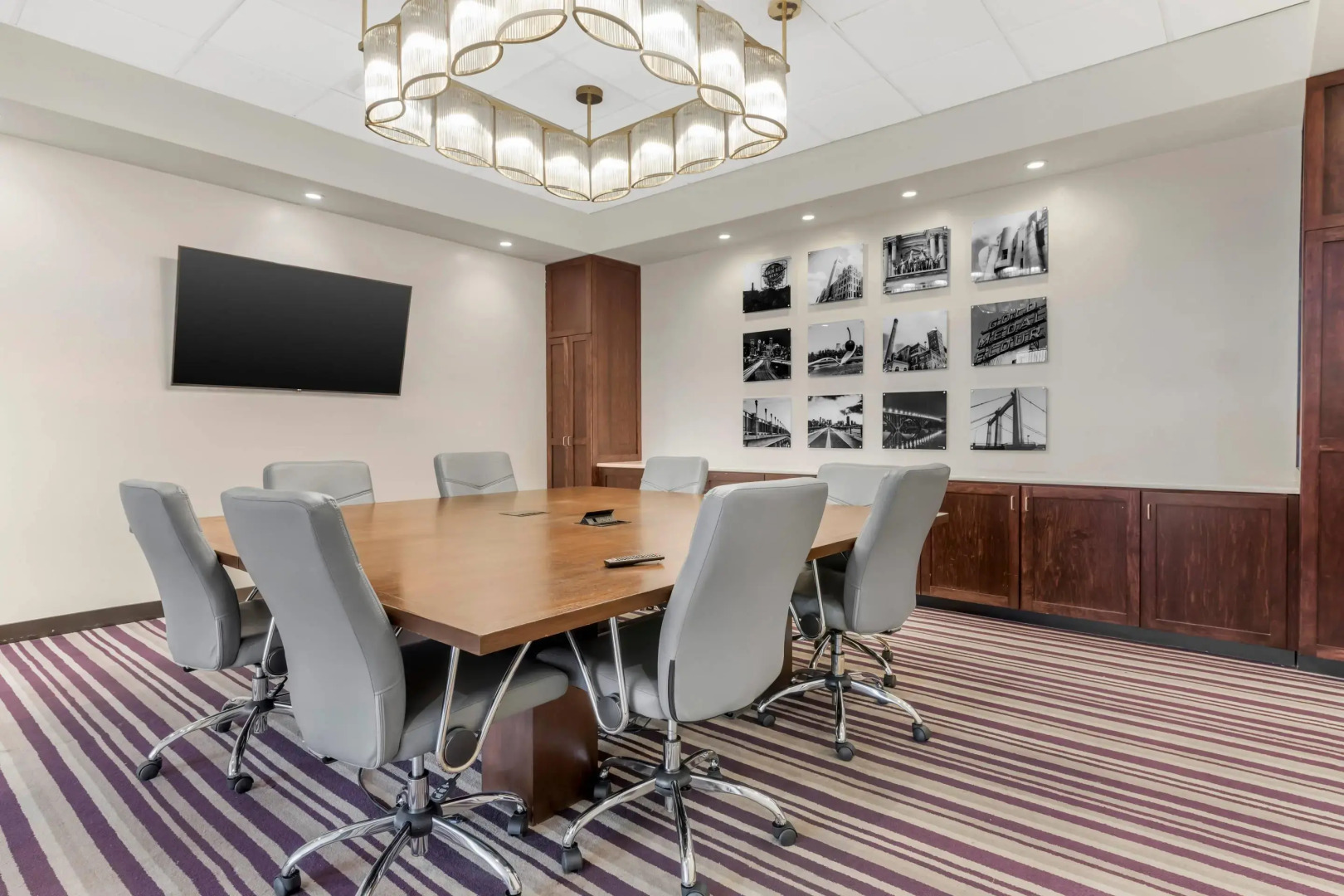 Comfort Inn Brooklyn Center