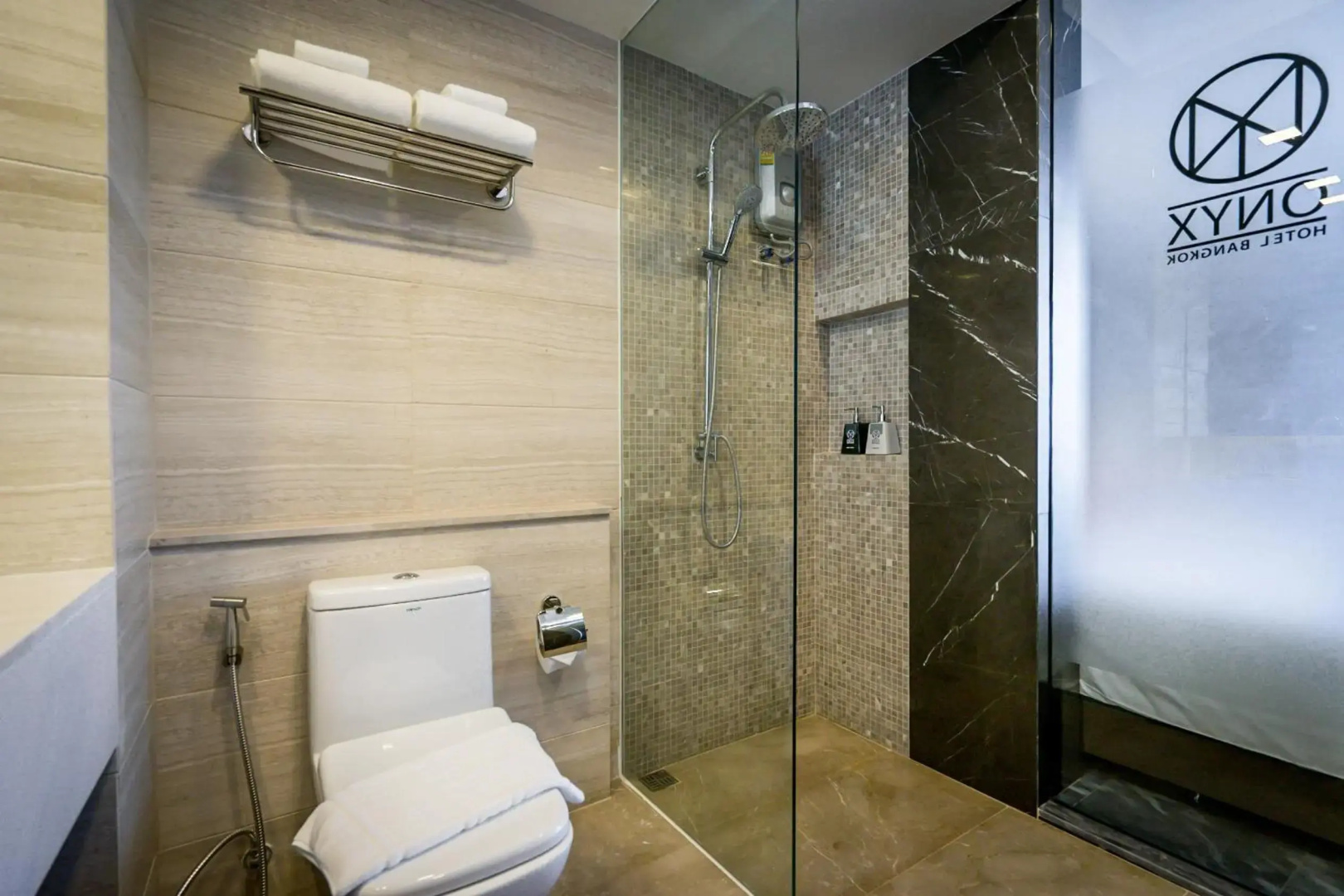 Onix Hotel Bangkok