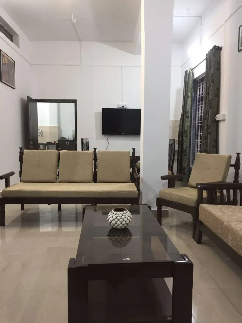 Ken Riverview Retreat