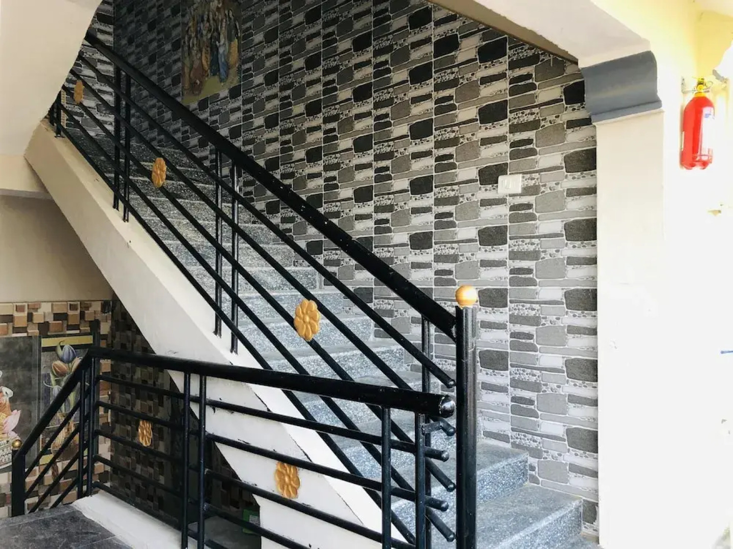 OYO 35509 Dhana Dhaanya Residency