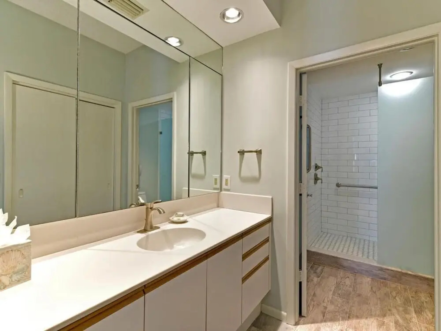 Harbor Villa Club 312