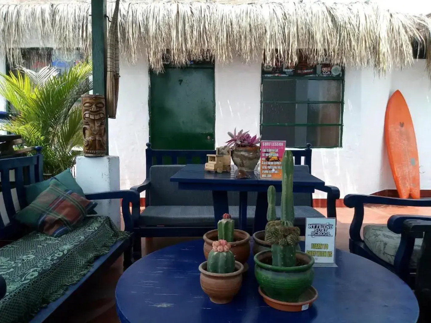 My Friend Surf Hostal