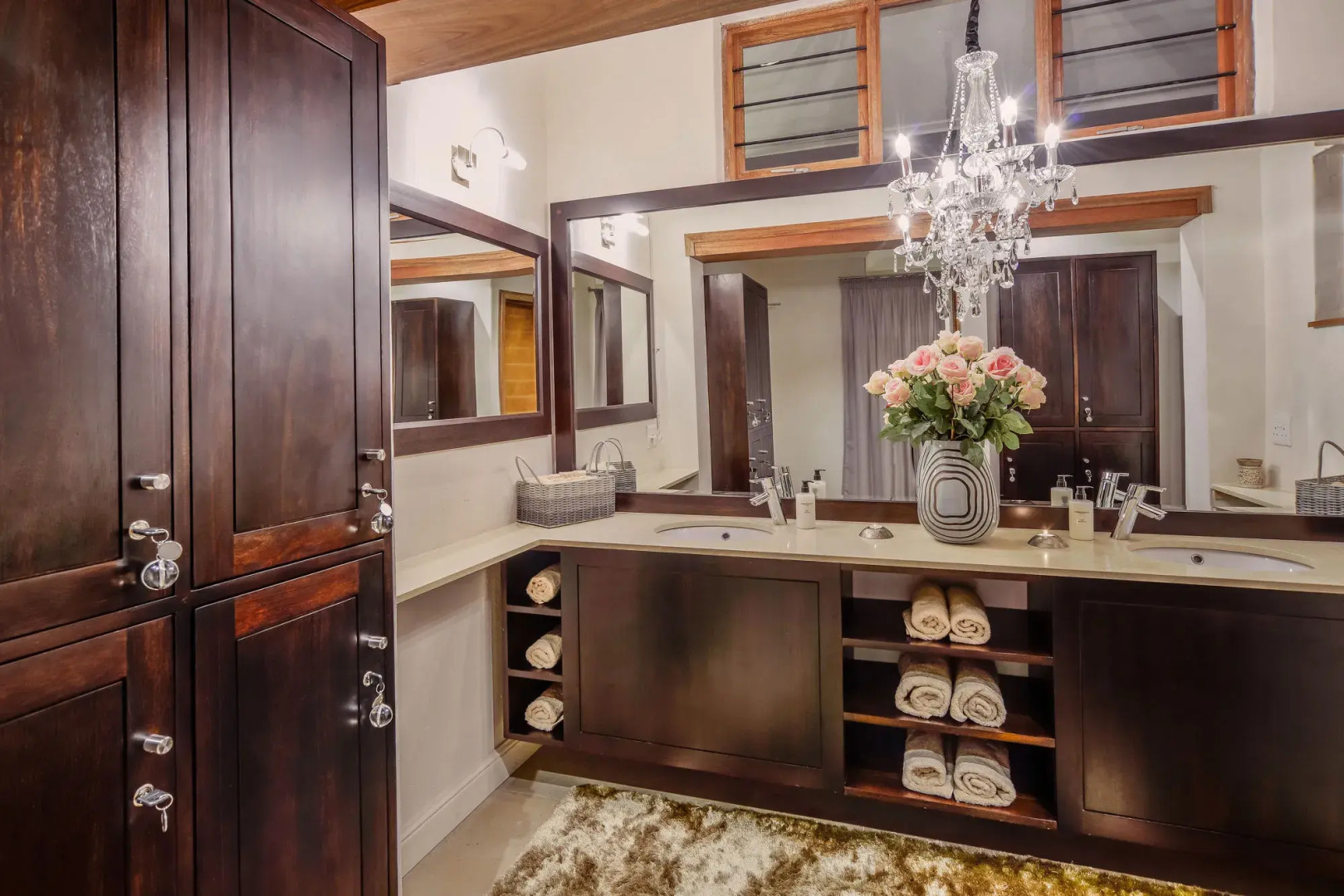 Leaves Lodge and Spa