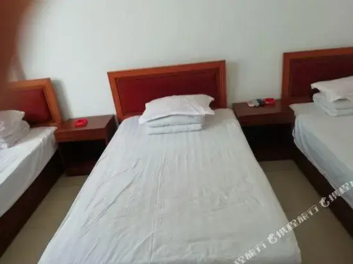 Xinglong Hotel