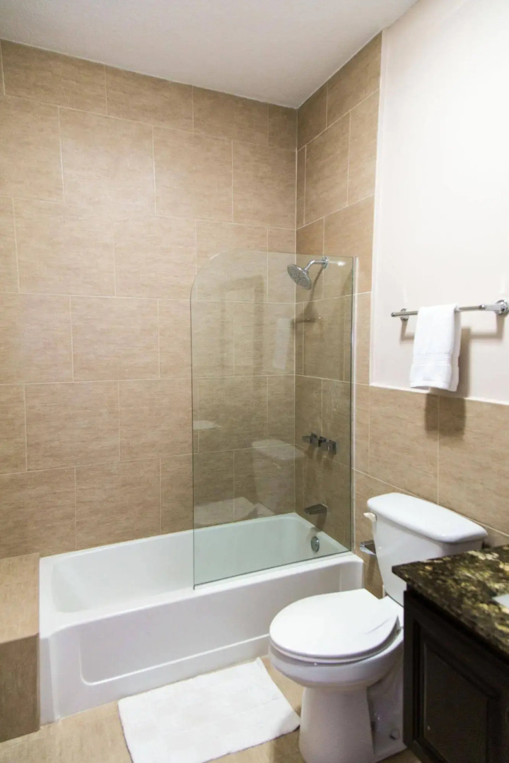 New Kingston Apartment at The Palms