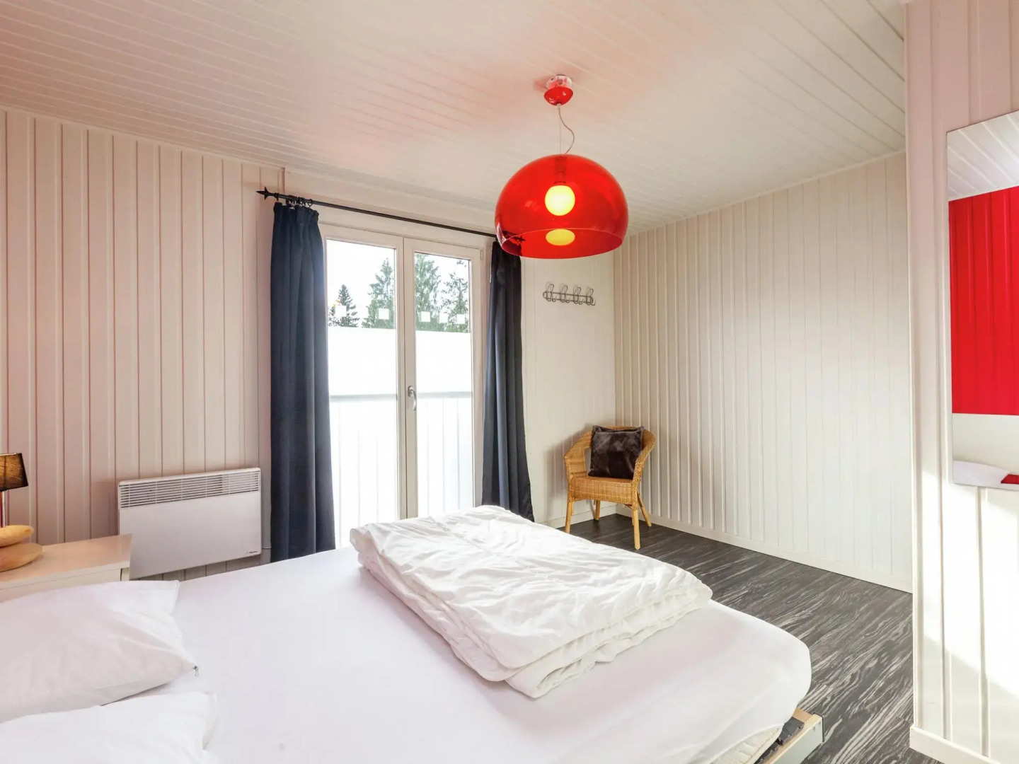 Boutique Chalet in Bullingen Near Lake