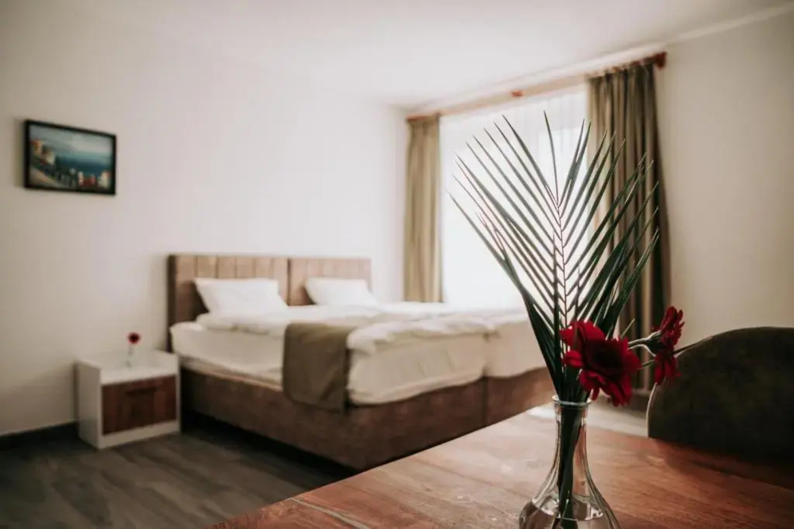 E&B Aparthotel