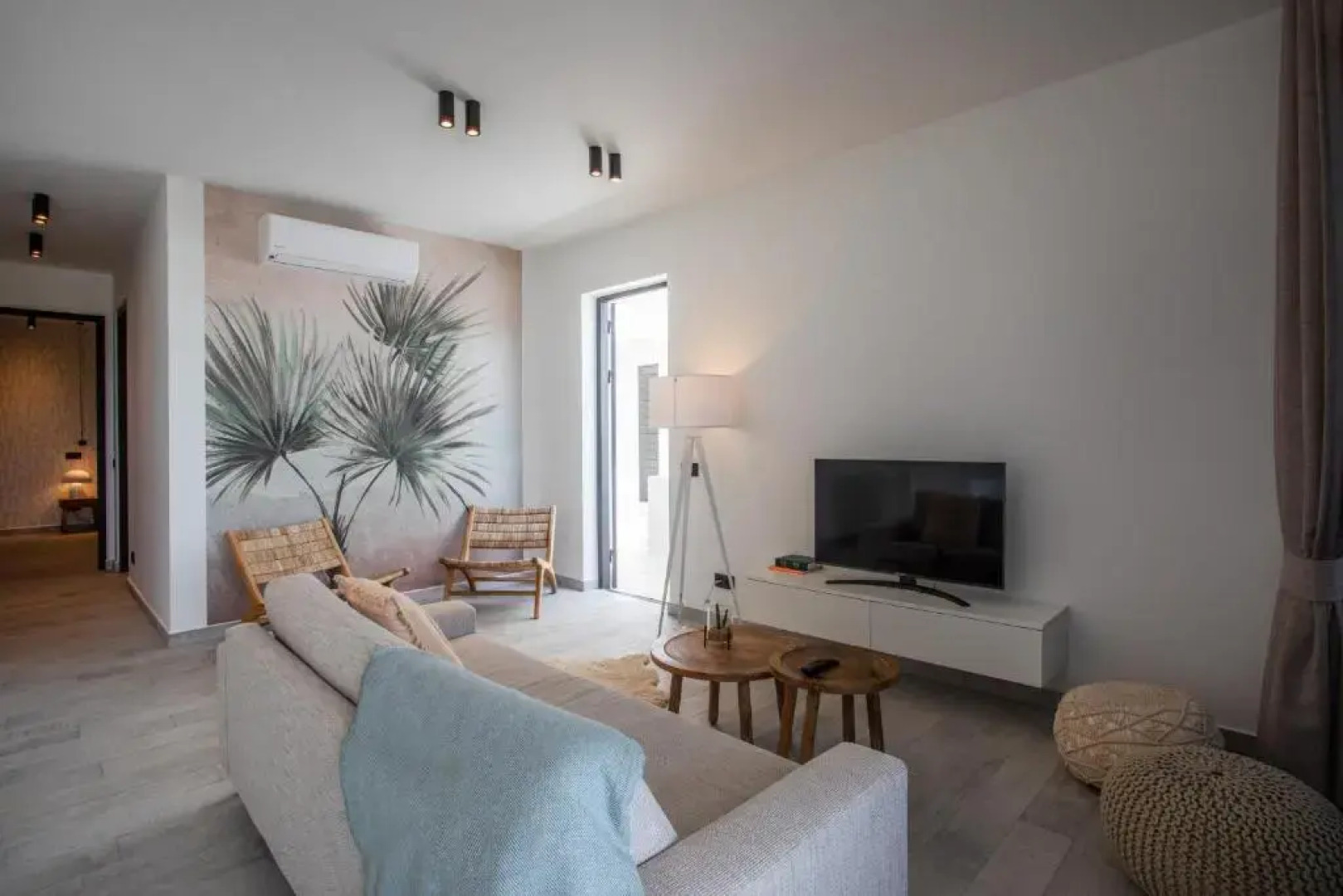 Blue Bay Reef apartment 19