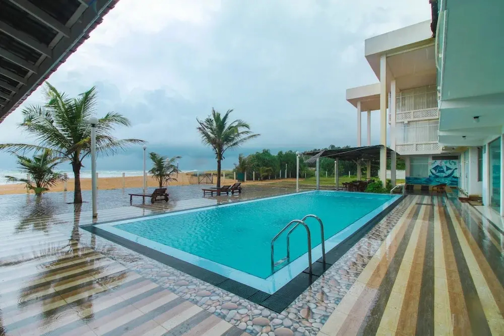 OYO 329 Great Villa Beach