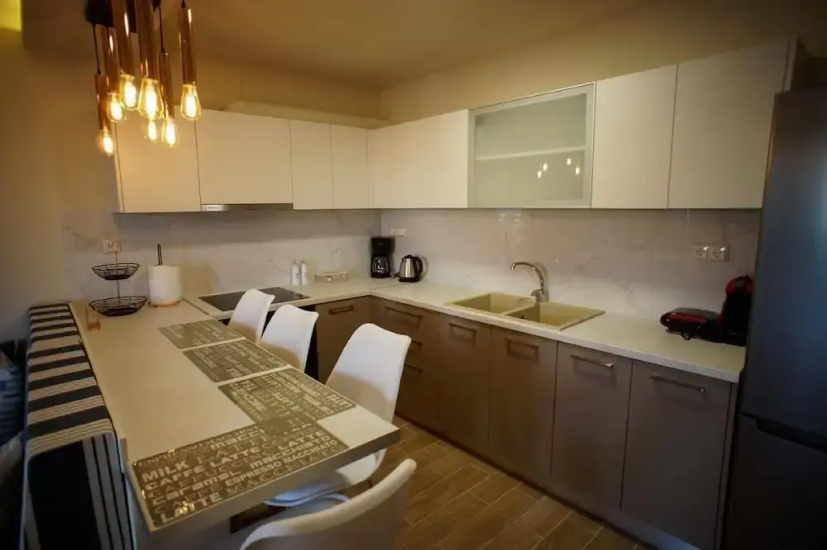 Sandika Apartments