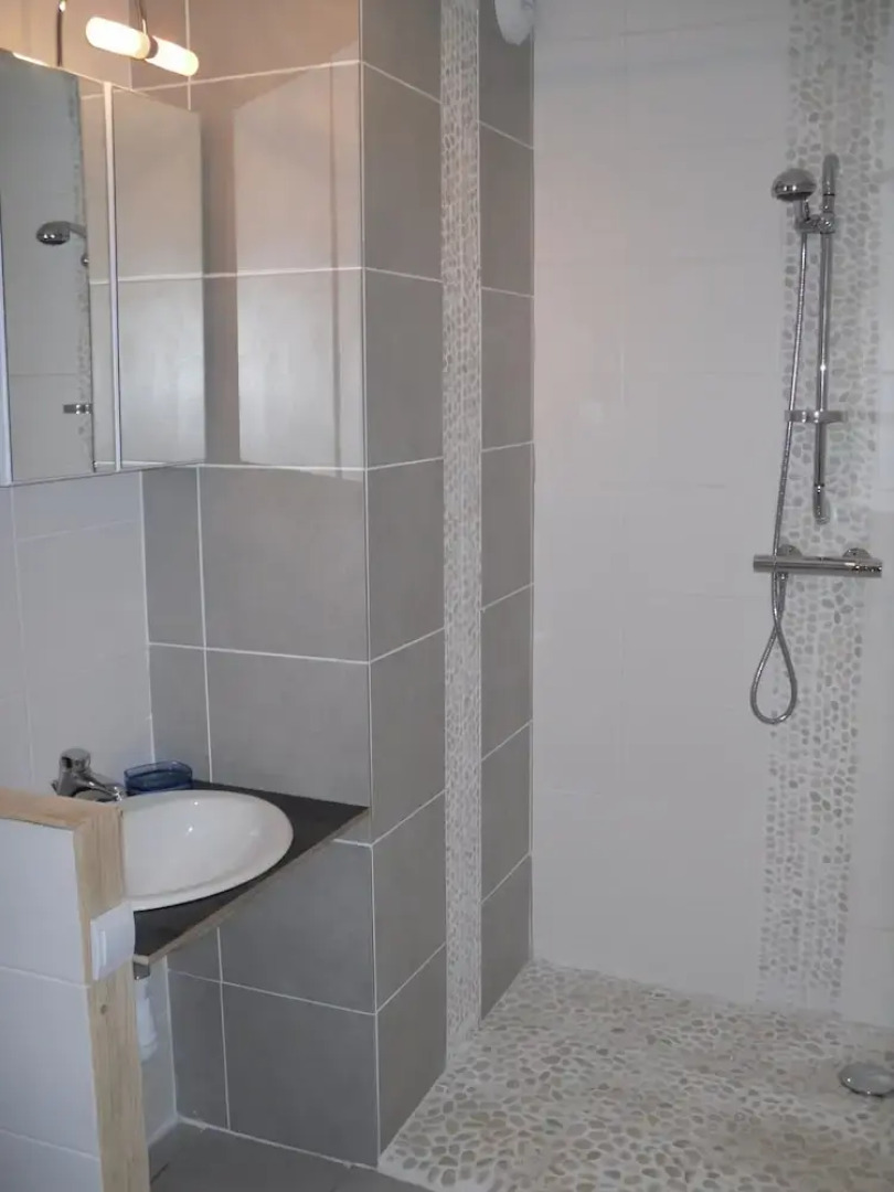 Chalet bois tout confort avec Spa