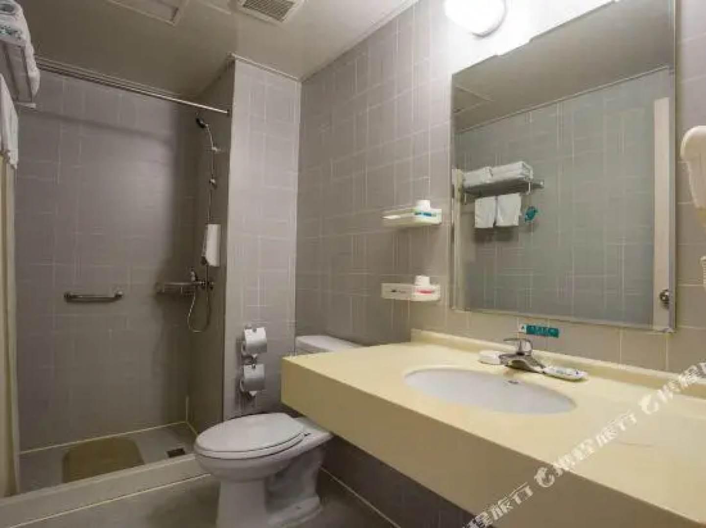 Jinjiang Inn (Yingtan Railway Station)